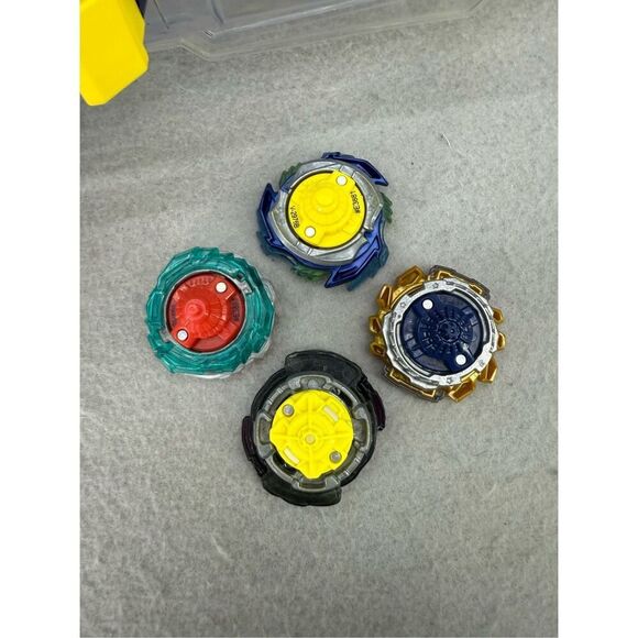 Hasbro Beyblade Burst Evolution Switchstrike Battle Tower Bey Stadium Bundle Lot - Picture 4 of 7